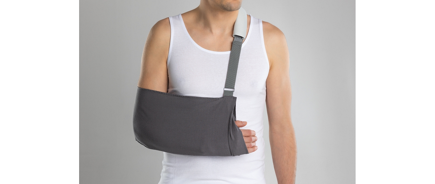 Supportive bandage for arm fixation, model 400